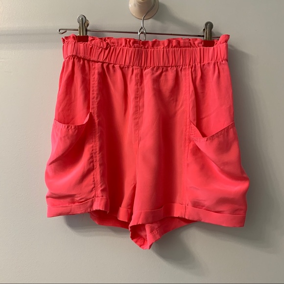 Wilfred Coral Silk Shorts with Pockets